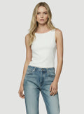Camiseta sin mangas con cuello redondo y borde merrow suave al tacto