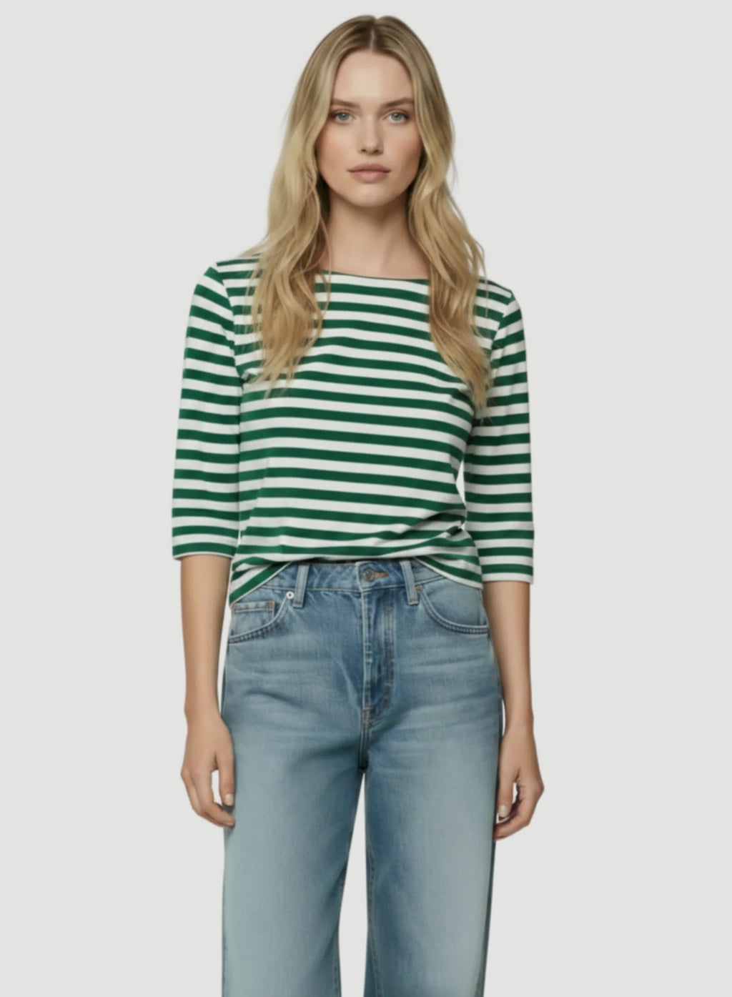Camiseta de lino elástico a rayas con escote barco y manga tres cuartos