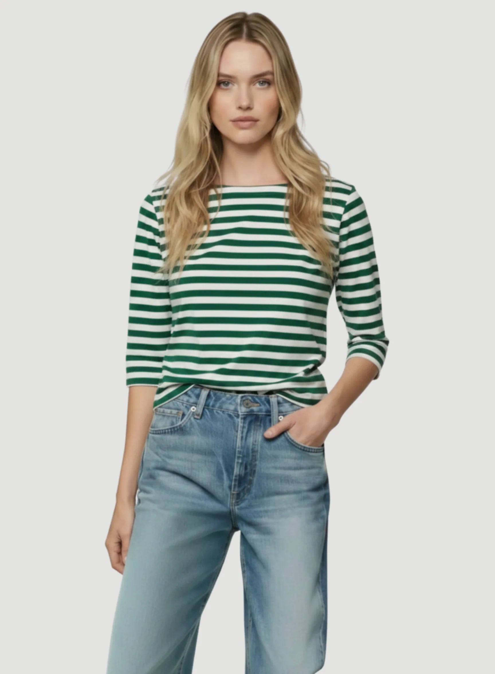 Camiseta de lino elástico a rayas con escote barco y manga tres cuartos